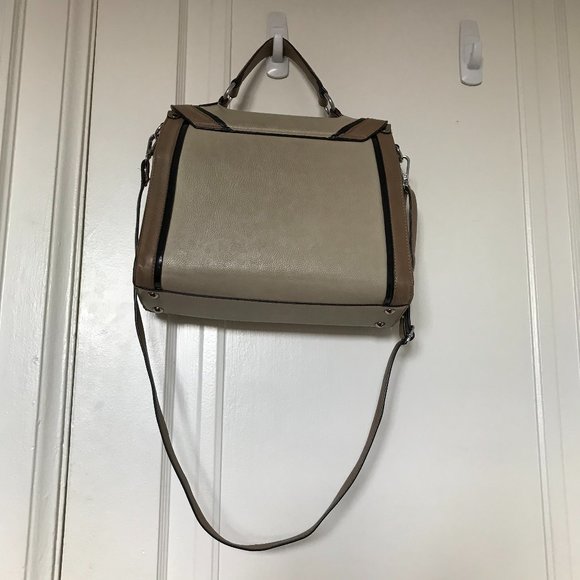 Melie Bianco Beige Bag - Picture 6 of 7